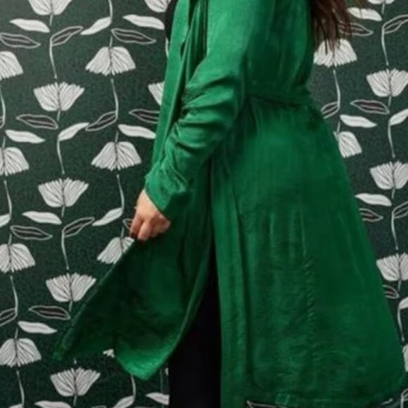 NWT‎ Green Floral Trench - Picture 2 of 7